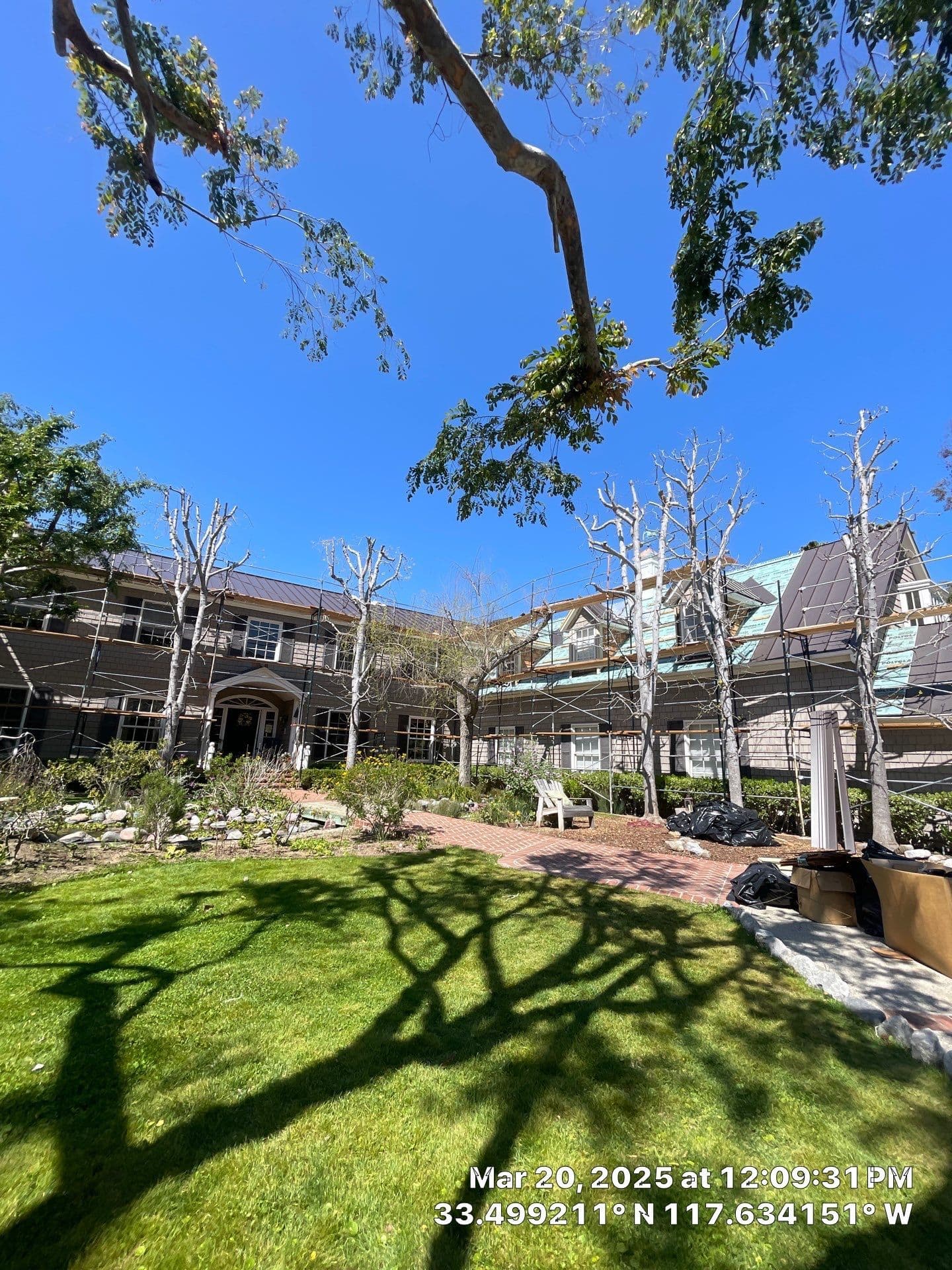 Gallery photos for Standing-Seam Metal Roof (Antique color) installation in San Juan Capistrano: Image #7