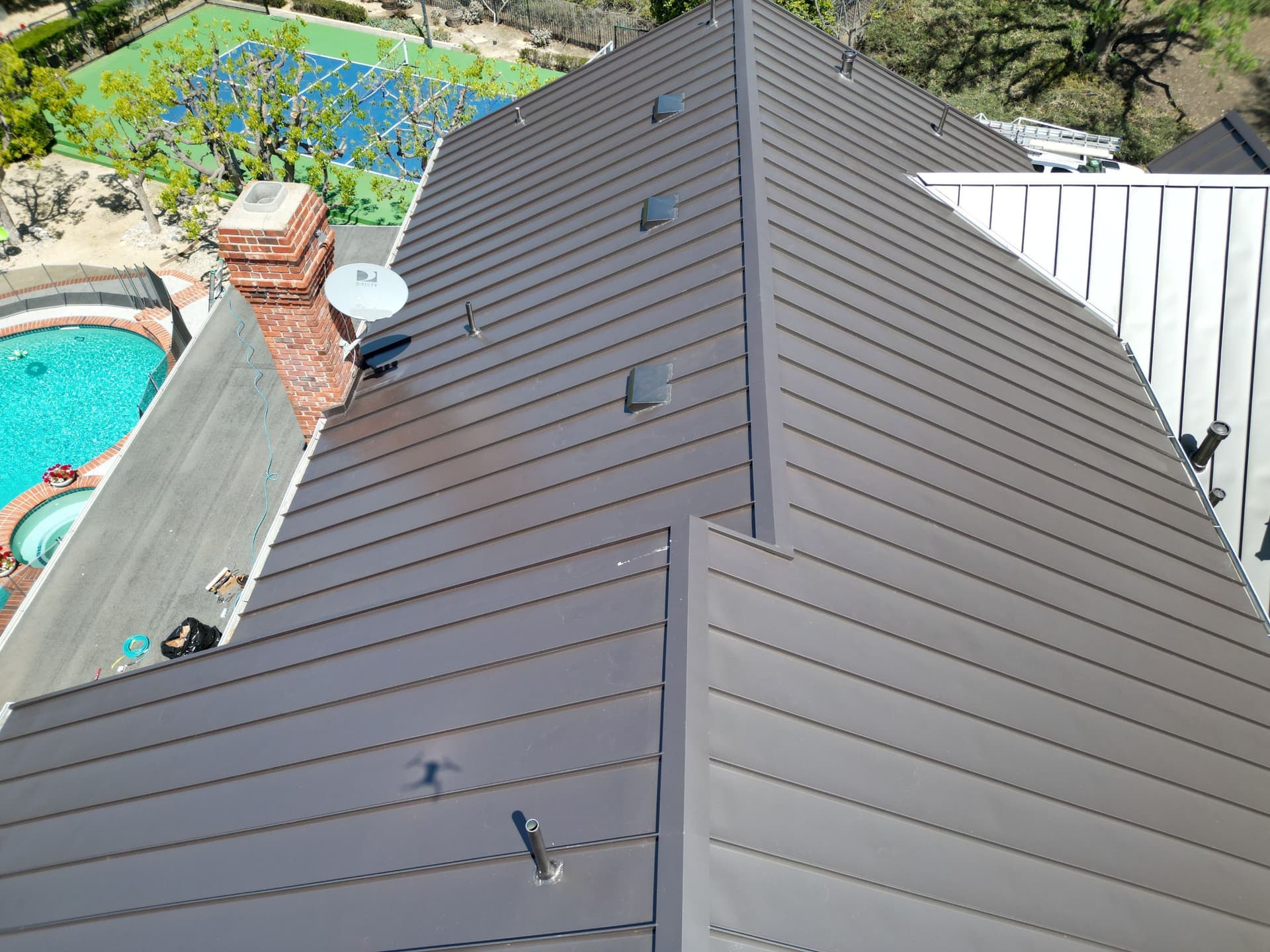 Gallery photos for Standing-Seam Metal Roof (Antique color) installation in San Juan Capistrano: Image #6
