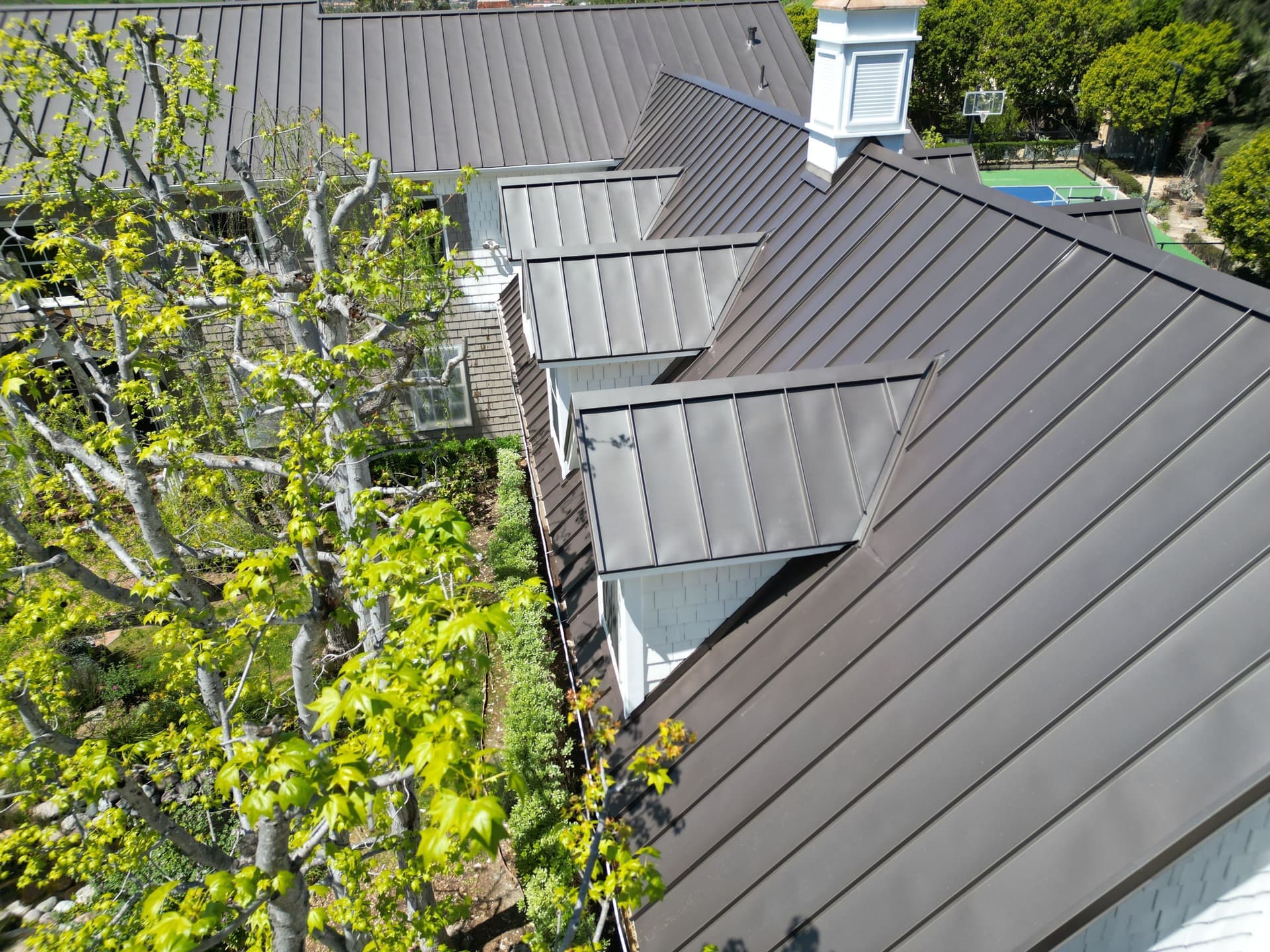 Gallery photos for Standing-Seam Metal Roof (Antique color) installation in San Juan Capistrano: Image #22