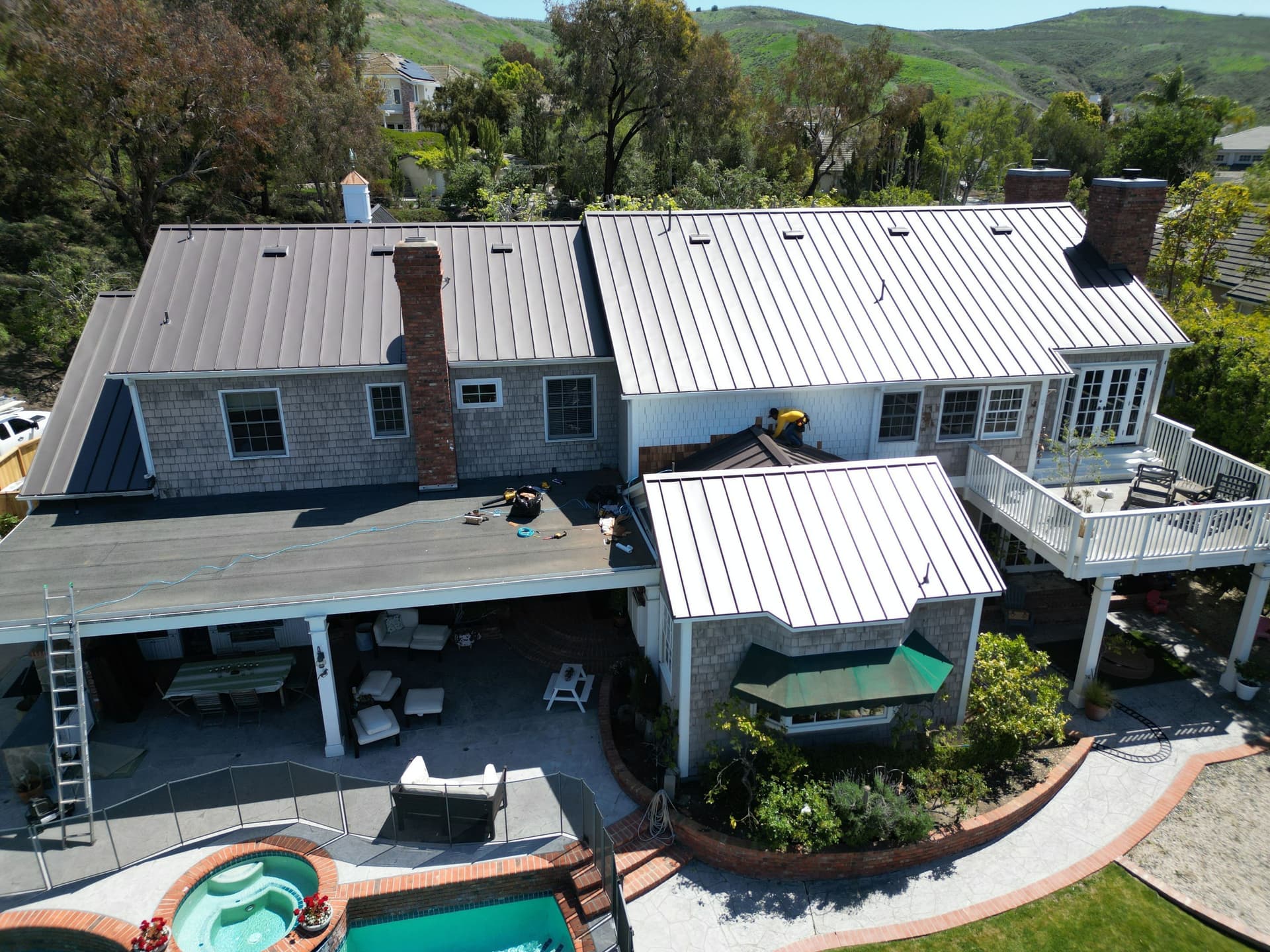 Gallery photos for Standing-Seam Metal Roof (Antique color) installation in San Juan Capistrano: Image #9