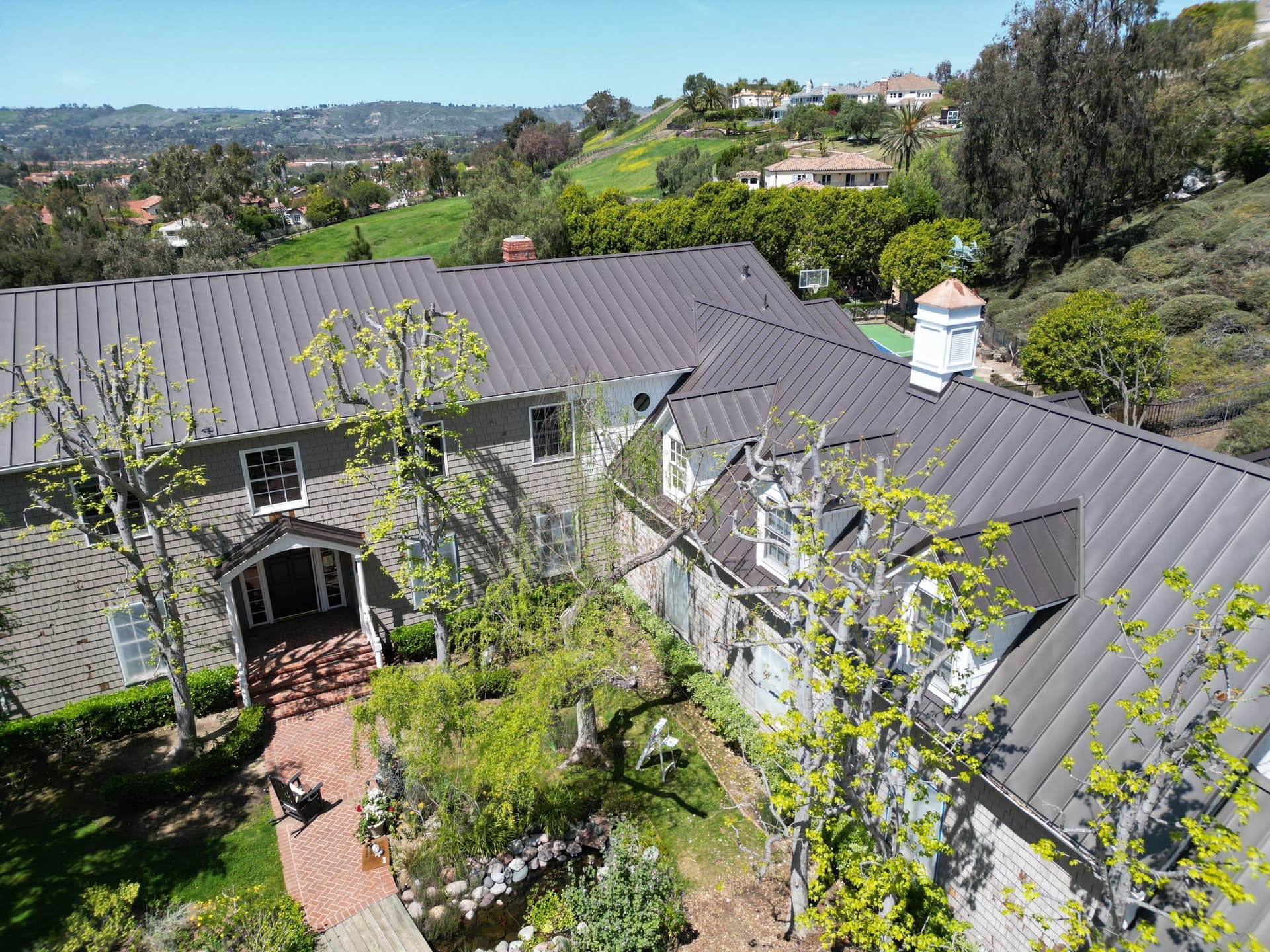 Gallery photos for Standing-Seam Metal Roof (Antique color) installation in San Juan Capistrano: Image #14
