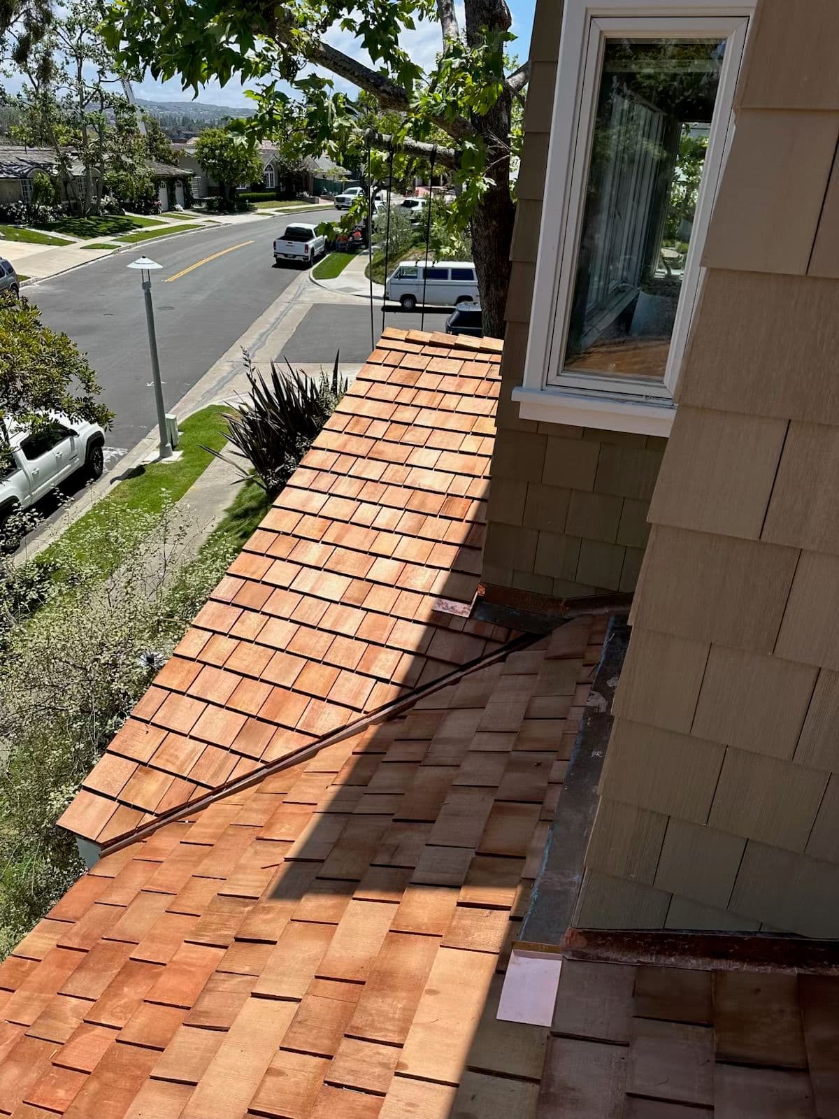 Gallery photos for Transforming Roofs with Quality Fire-Rated Cedar Shingles: Image #2