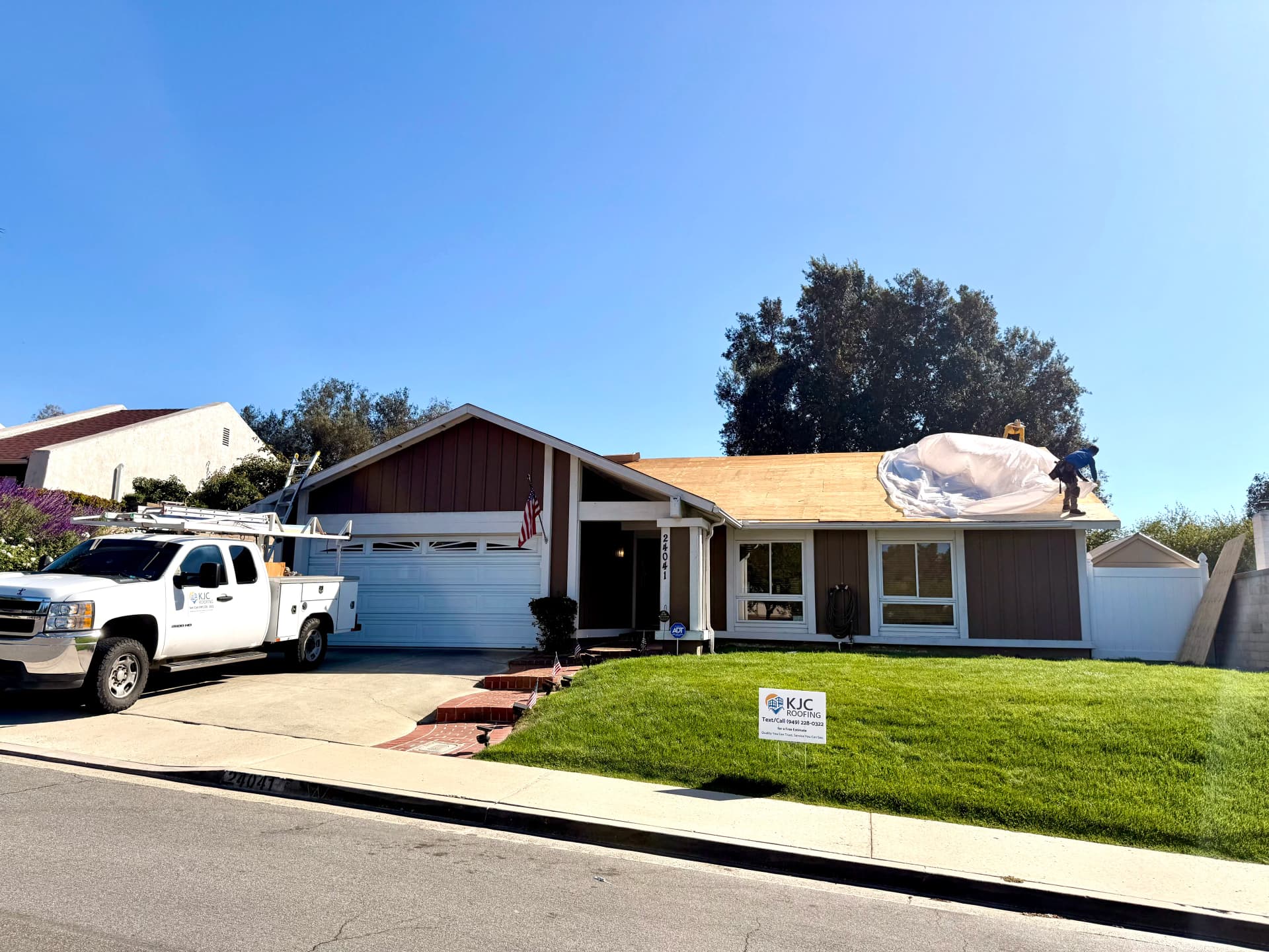 Gallery photos for Cool-Rated Shingle Re-Roof Underway in Mission Viejo: Image #2