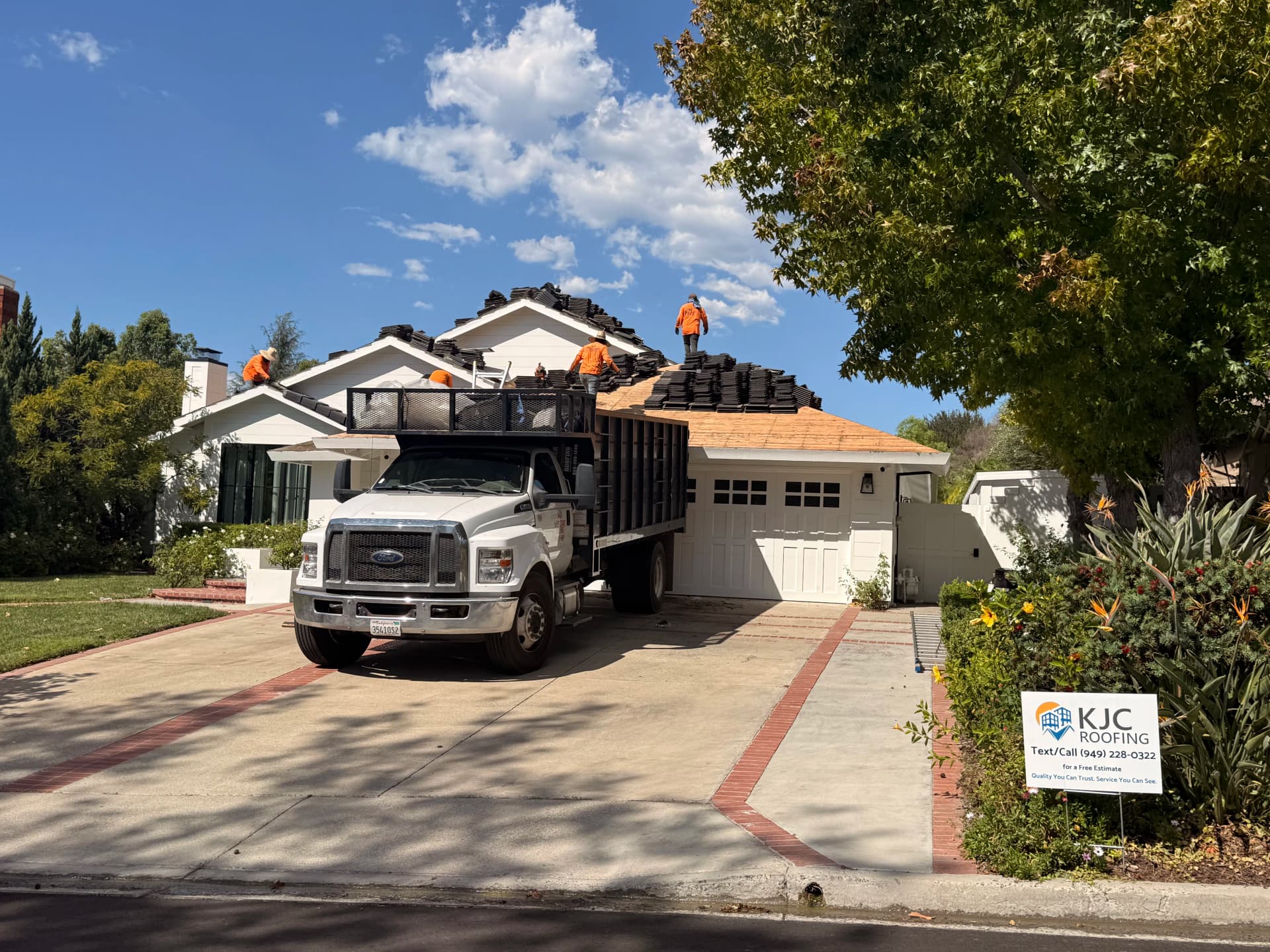 Concrete Tile Relay and Underlayment Replacement in Coto De Caza image